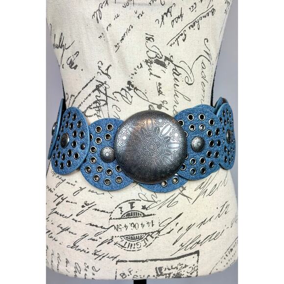 8 Other Reasons Montana Stallion Belt Studded Blue Denim 43\